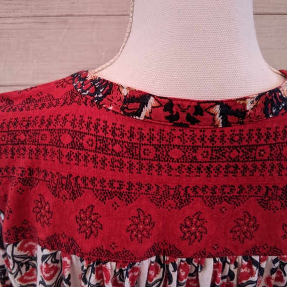 Lucky Brand top, size large in excellent condition - Picture 8 of 16